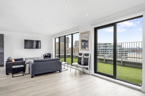 2 bedroom apartment to rent, Lombard Wharf , Battersea