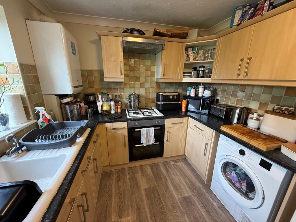 Kitchen 2