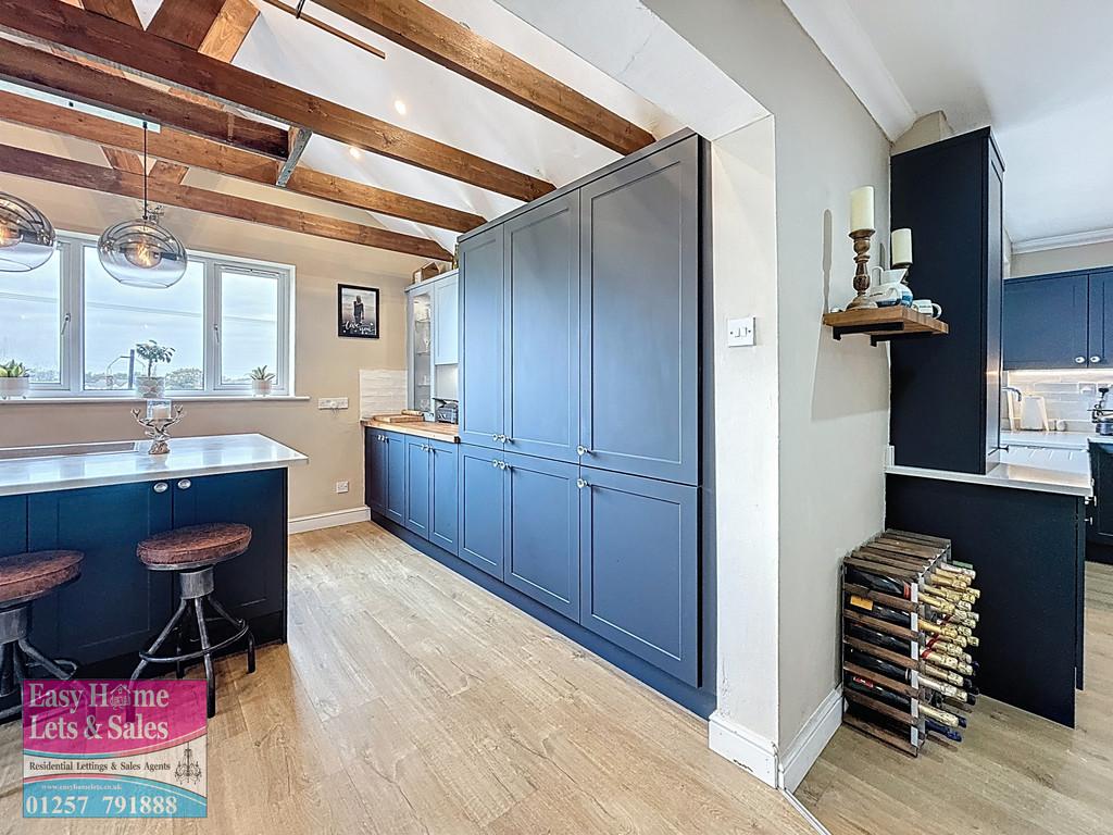 Breakfast Room/Kitchen