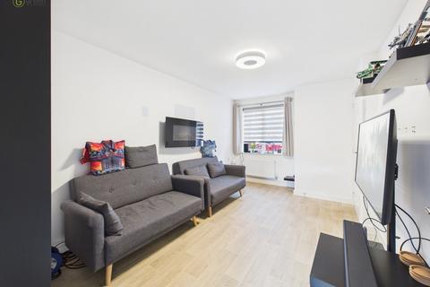 2 bedroom terraced house for sale, Lillingstone Avenue, Tamworth B79