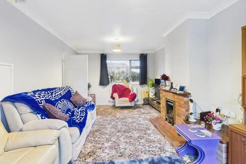 3 bedroom terraced house for sale, Wordsworth Avenue, Tamworth B79