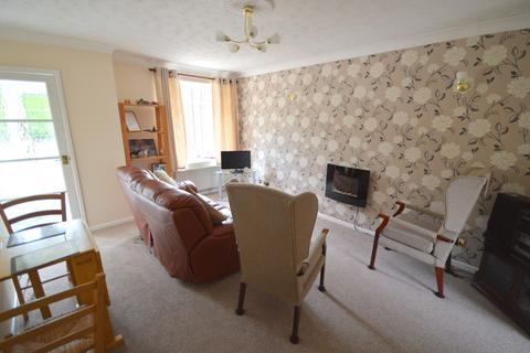 undefined, Homewood Close, New Milton, Hampshire. BH25 5DF