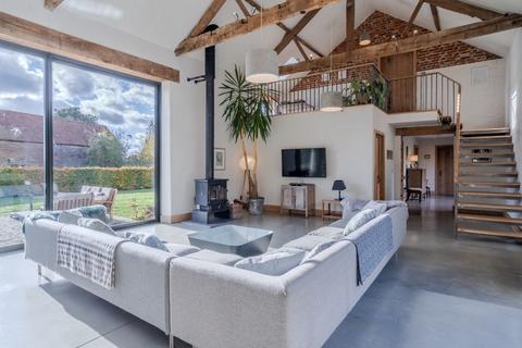 undefined, Kerdiston, Norwich