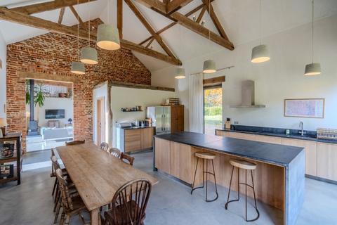 undefined, Kerdiston, Norwich