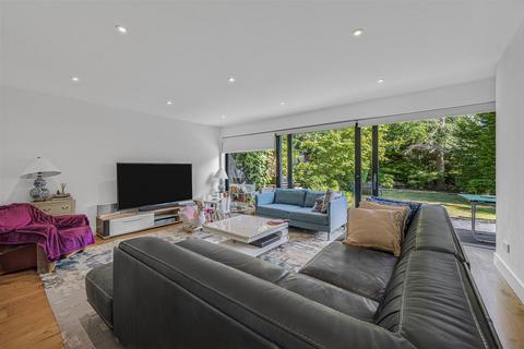 undefined, Golders Park Close, Golders Hill Park NW11
