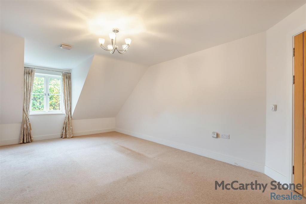 8668665-interior06.jpg