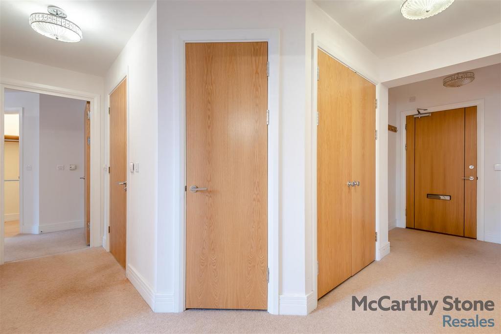 8668665-interior20.jpg