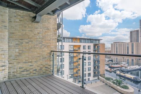 undefined, Boardwalk Place, Canary Wharf, London, E14