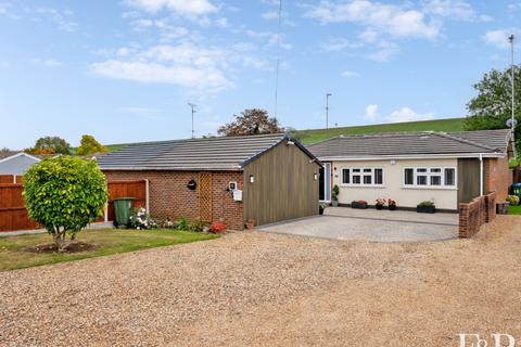 undefined, Coppermill Road, Wraysbury