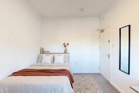 5 bedroom flat to rent, Leazes Parade Holland Drive, Newcastle NE2