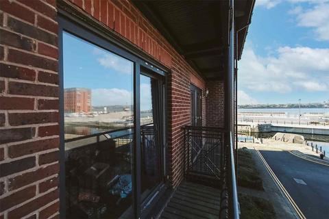 undefined, Waterloo Road, Liverpool, Merseyside, L3