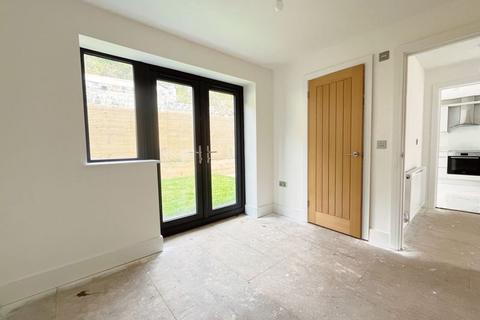4 bedroom detached house for sale, Meadow View, Graig Penllyn, Cowbridge, The Vale of Glamorgan CF71 7RT
