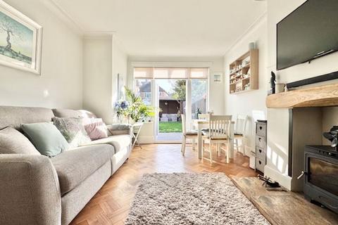 3 bedroom semi-detached house for sale, CLEE ROAD, CLEETHORPES