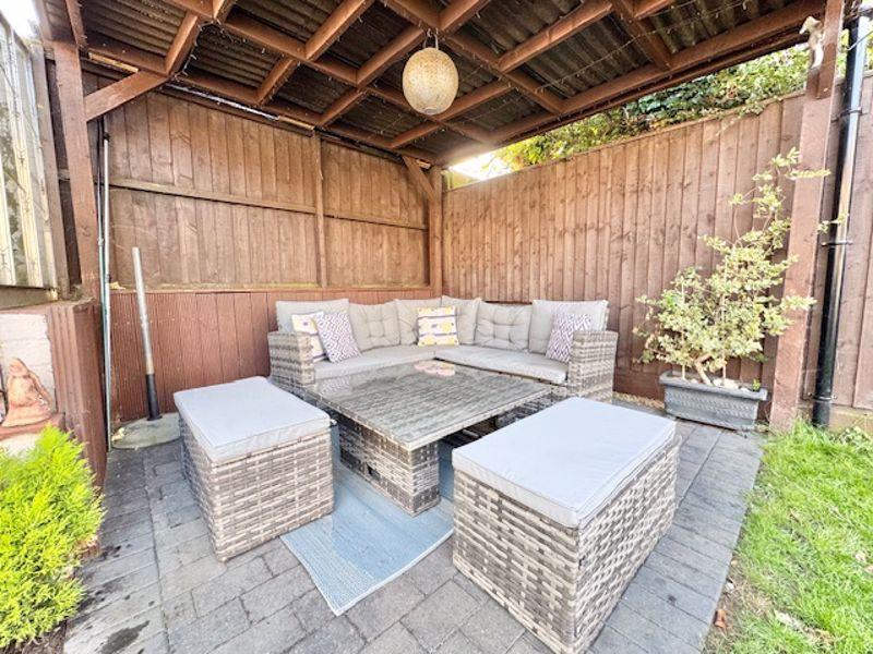 Covered gazebo