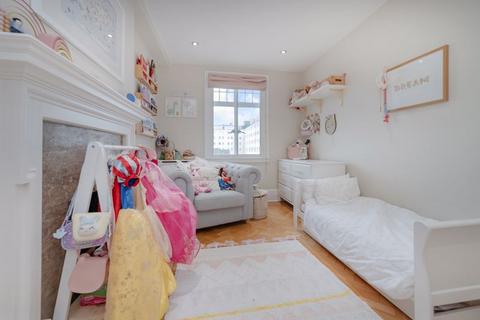 2 bedroom apartment for sale, Baker Street, London