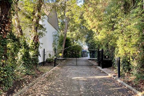undefined, Church Road, Esher