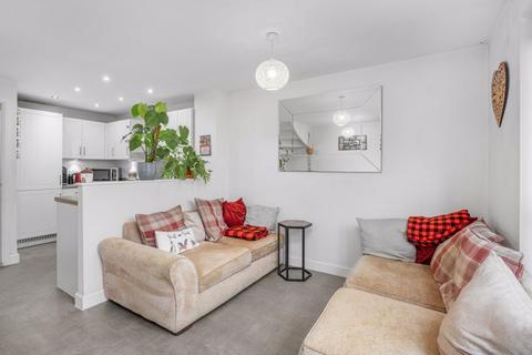 undefined, Lock Drive, Banbury - NO ONWARD CHAIN