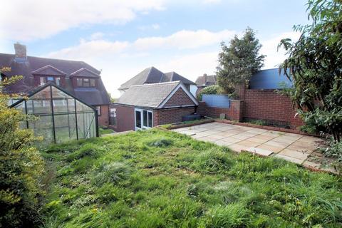 3 bedroom semi-detached house for sale, Carlton Road, Fareham PO16