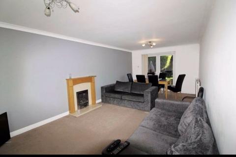 undefined, Room in Cadman Drive, Priorslee, Telford