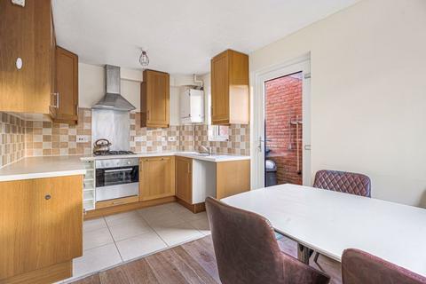 undefined, Fairford Crescent, Milton Keynes