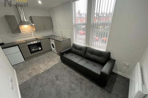 undefined, Flat 2, Strathrmore Drive, Harehills, LS9 6AB