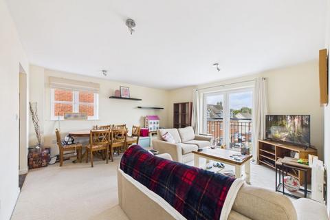 2 bedroom flat for sale, Boughton Way, Gloucester