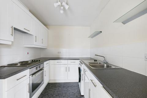 2 bedroom flat for sale, Boughton Way, Gloucester