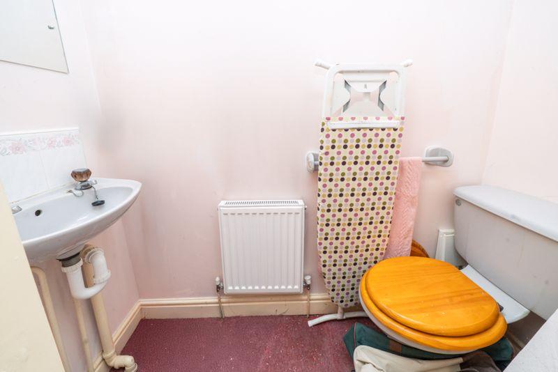 Guest cloakroom