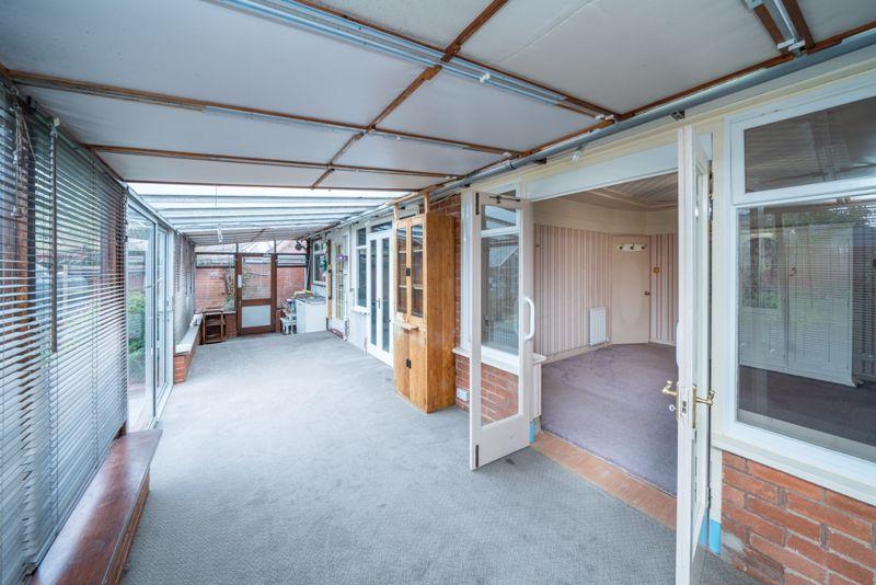 Verandah/utility