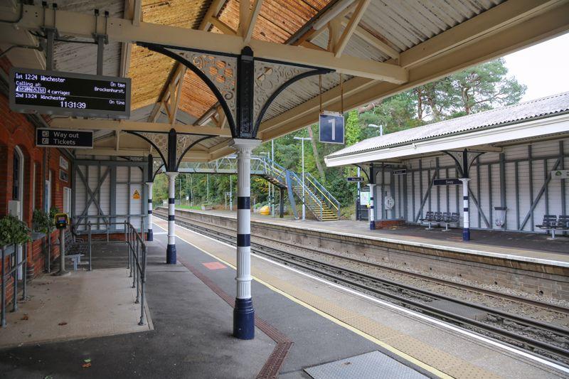 Photo 11