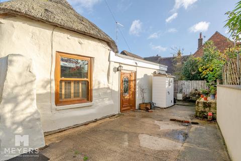 undefined, High Street, Wool, BH20 6