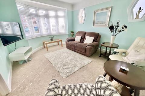 5 bedroom detached house for sale, Castlemain Avenue, Southbourne