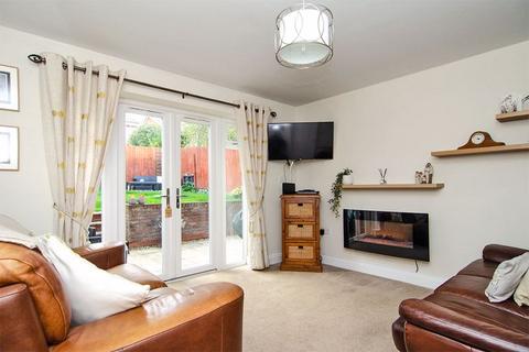 3 bedroom terraced house for sale, Oldacre Gardens, Walsall WS8
