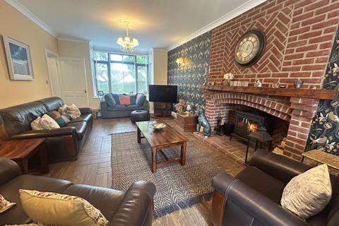 undefined, Crabgate Lane, Doncaster DN6