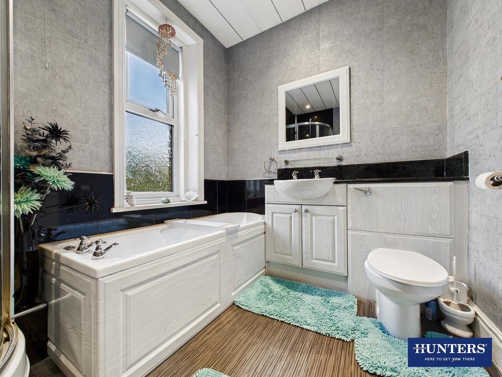 Ensuite