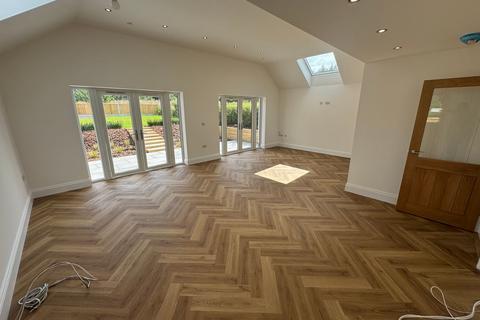undefined, Crosshands, Llanelli, SA14