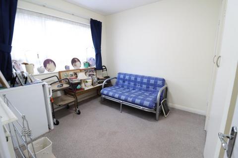 undefined, Edgware HA8