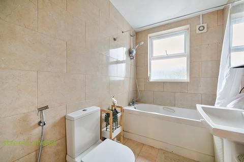 undefined, Cranbrook Road, Thornton Heath, CR7