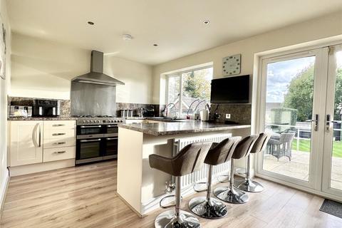 5 bedroom detached house for sale, Top Dartford Road, Hextable, Kent, BR8