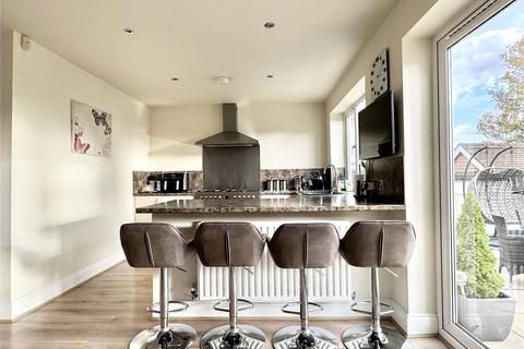 5 bedroom detached house for sale, Top Dartford Road, Hextable, Kent, BR8