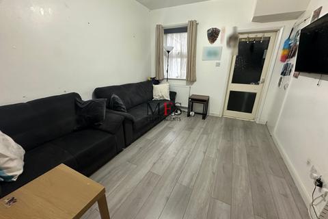 undefined, Clarence Street, Southall, UB2