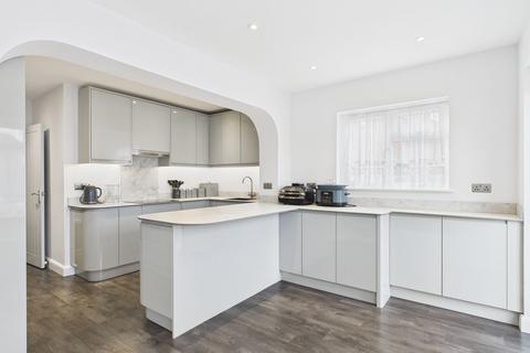 3 bedroom semi-detached bungalow for sale, Andersons, Stanford-Le-Hope, SS17