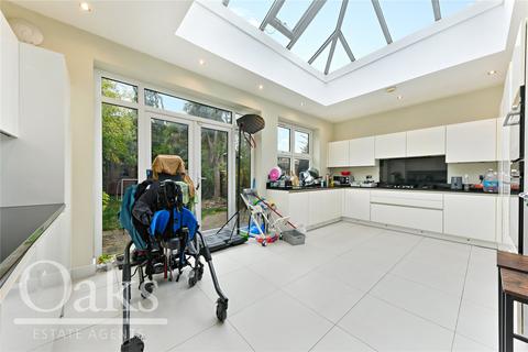 3 bedroom end of terrace house for sale, Briar Avenue, Streatham