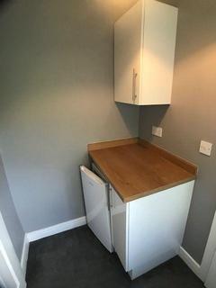 undefined, Grangefield Avenue, Room 4
