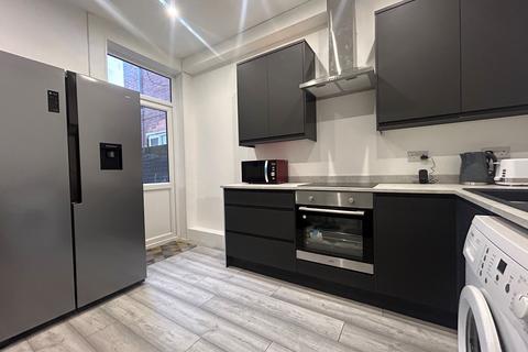 undefined, Room 3, Broughton Avenue