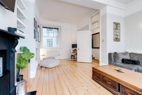 2 bedroom flat to rent, University Mansions, Lower Richmond Road, London