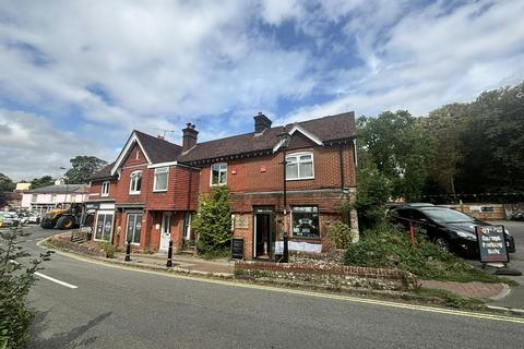 Office for sale, 2 London Rd Horndean PO8 0BZ