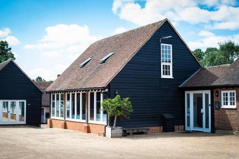 Office to rent - Puttenham Seale GU10 1HL
