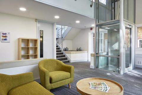 Office to rent, Shackleford Rd Elstead GU8 6LB