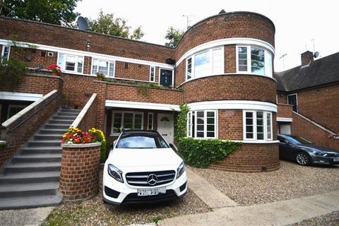 2 bedroom flat to rent, Elm Court, Albert Road South, Watford